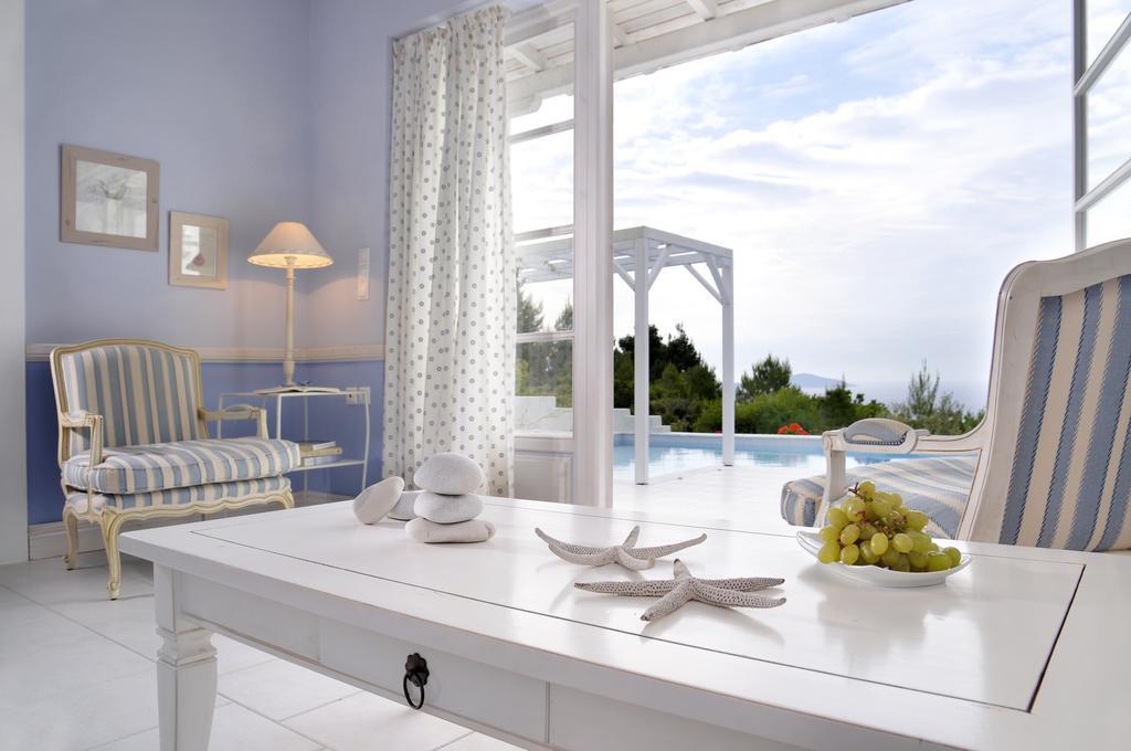 Anemolia Villas With Private Pools Near The Most Beautiful Beaches Of Alonissos Ισώματα Εξωτερικό φωτογραφία